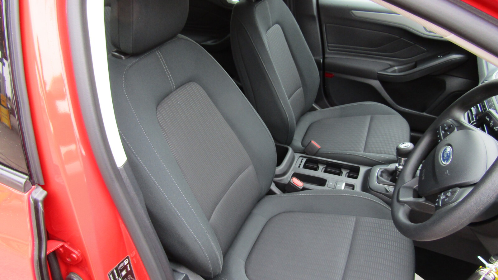 Ford Focus 1.5 EcoBlue Style Euro 6 (s/s) 5dr 2020 (69 Reg) - Image 17