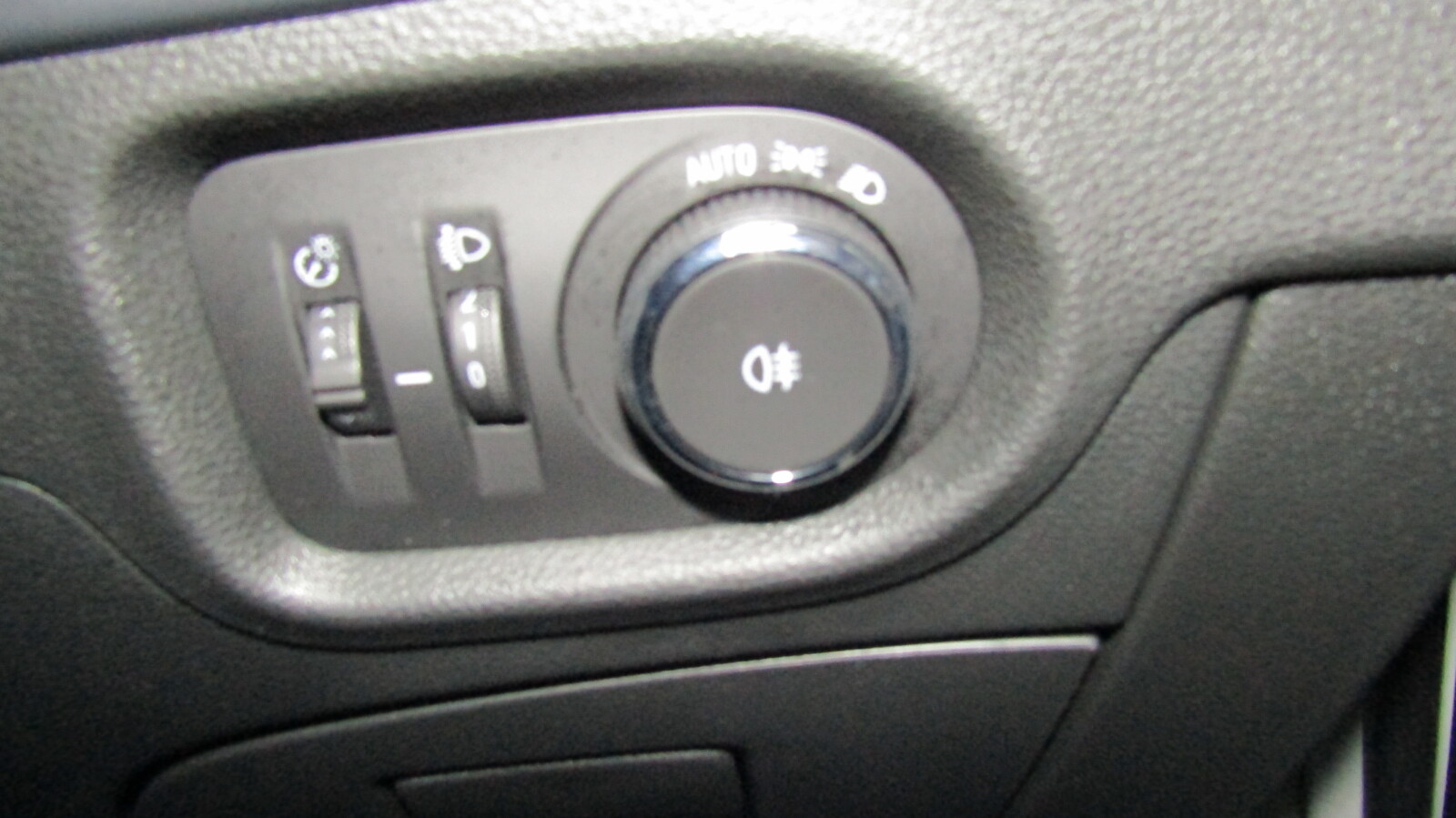 Vauxhall Astra 1.5 Turbo D Business Edition Nav Auto Euro 6 (s/s) 5dr - Image 20