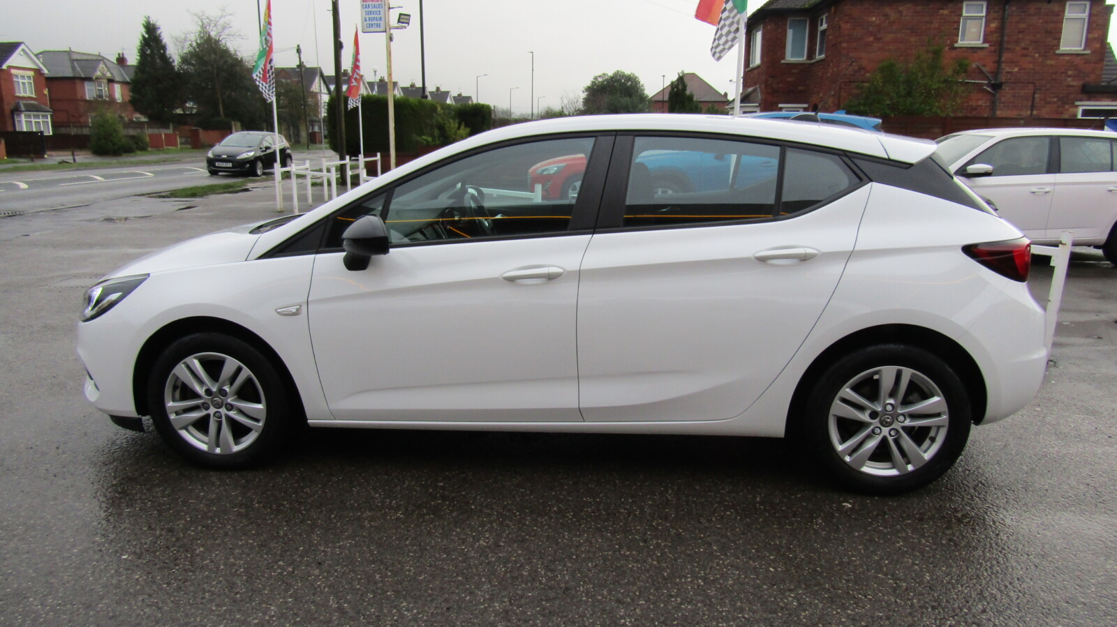Vauxhall Astra 1.5 Turbo D Business Edition Nav Auto Euro 6 (s/s) 5dr - Image 5