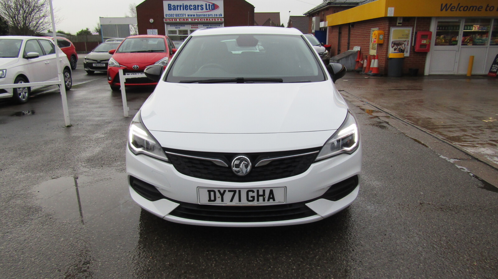 Vauxhall Astra 1.5 Turbo D Business Edition Nav Auto Euro 6 (s/s) 5dr - Image 3
