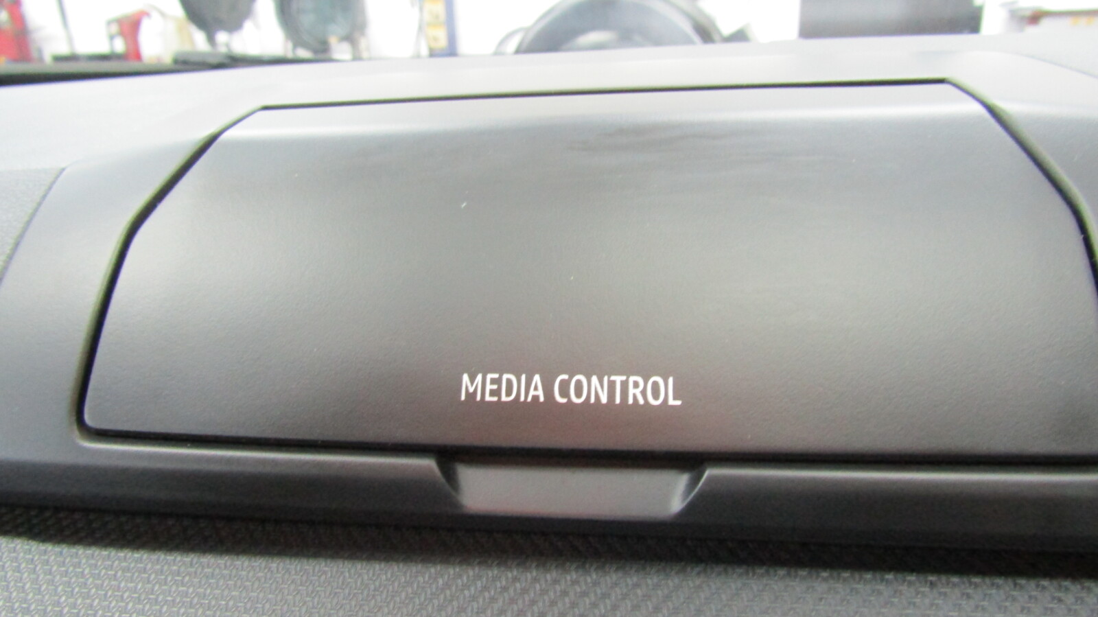 Dacia Sandero 1.0 TCe Essential Euro 6 (s/s) 5dr - Image 26
