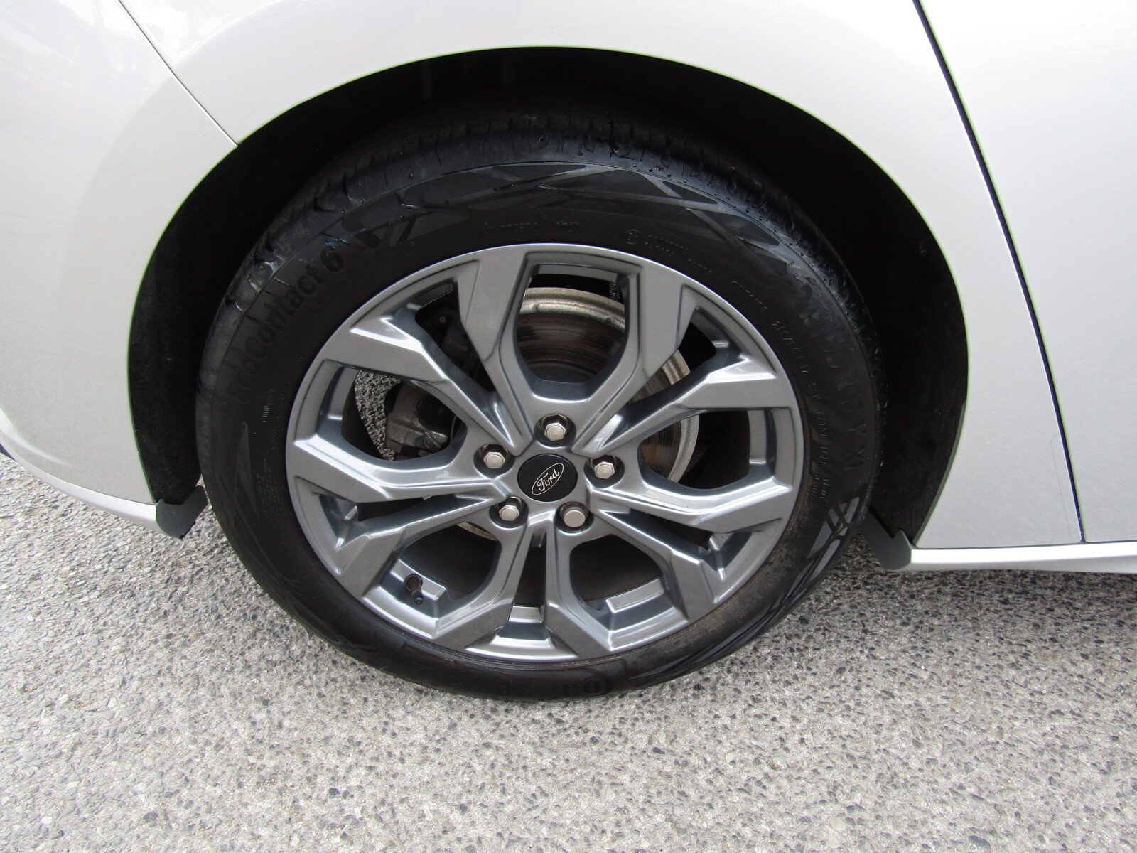 Ford Focus 1.0T EcoBoost MHEV ST-Line Euro 6 (s/s) 5dr - Image 28