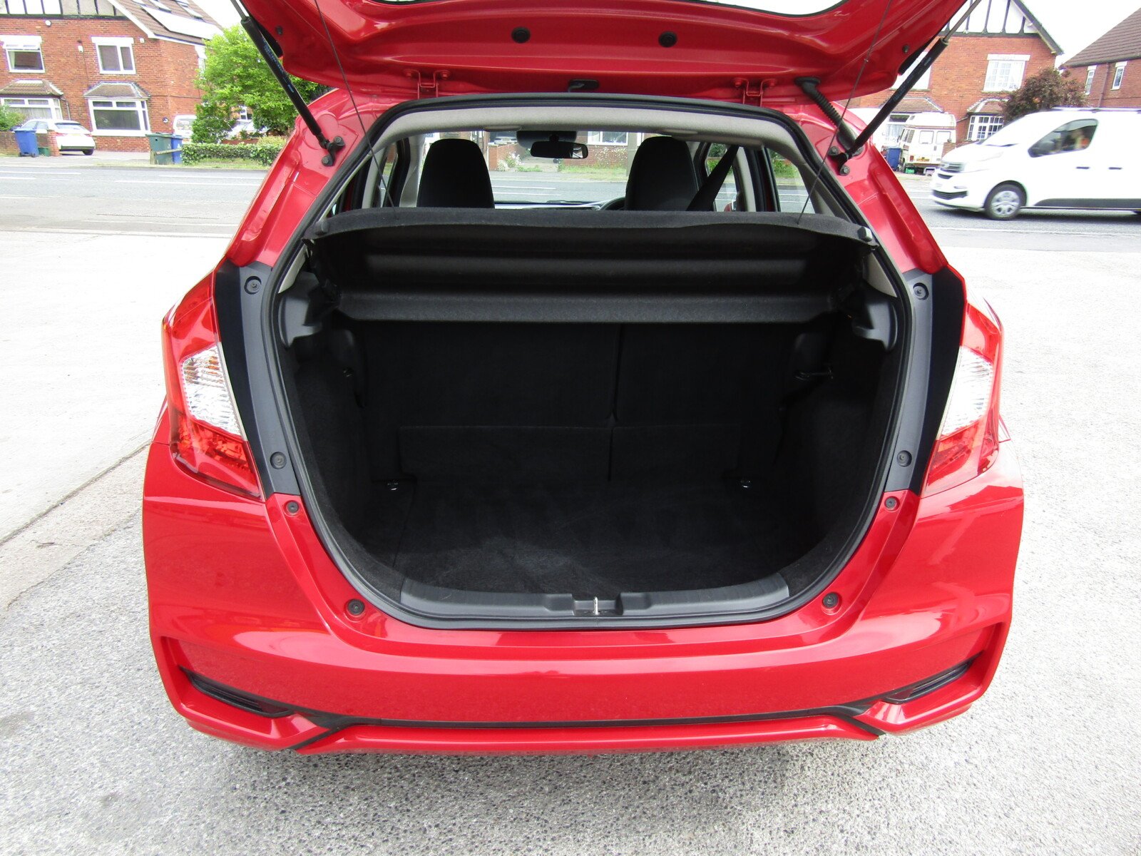 Honda Jazz 1.3 i-VTEC S Euro 6 (s/s) 5dr - Image 17