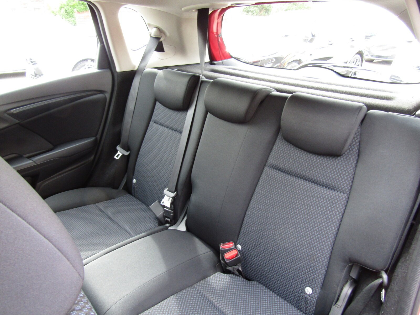 Honda Jazz 1.3 i-VTEC S Euro 6 (s/s) 5dr - Image 19