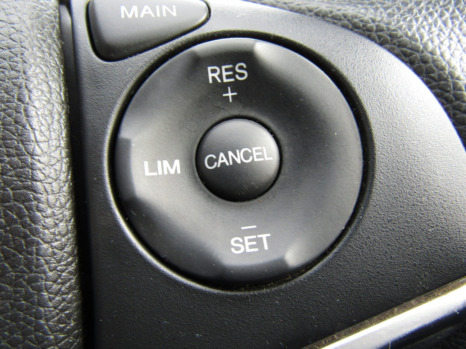 Honda Jazz 1.3 i-VTEC S Euro 6 (s/s) 5dr - Image 30