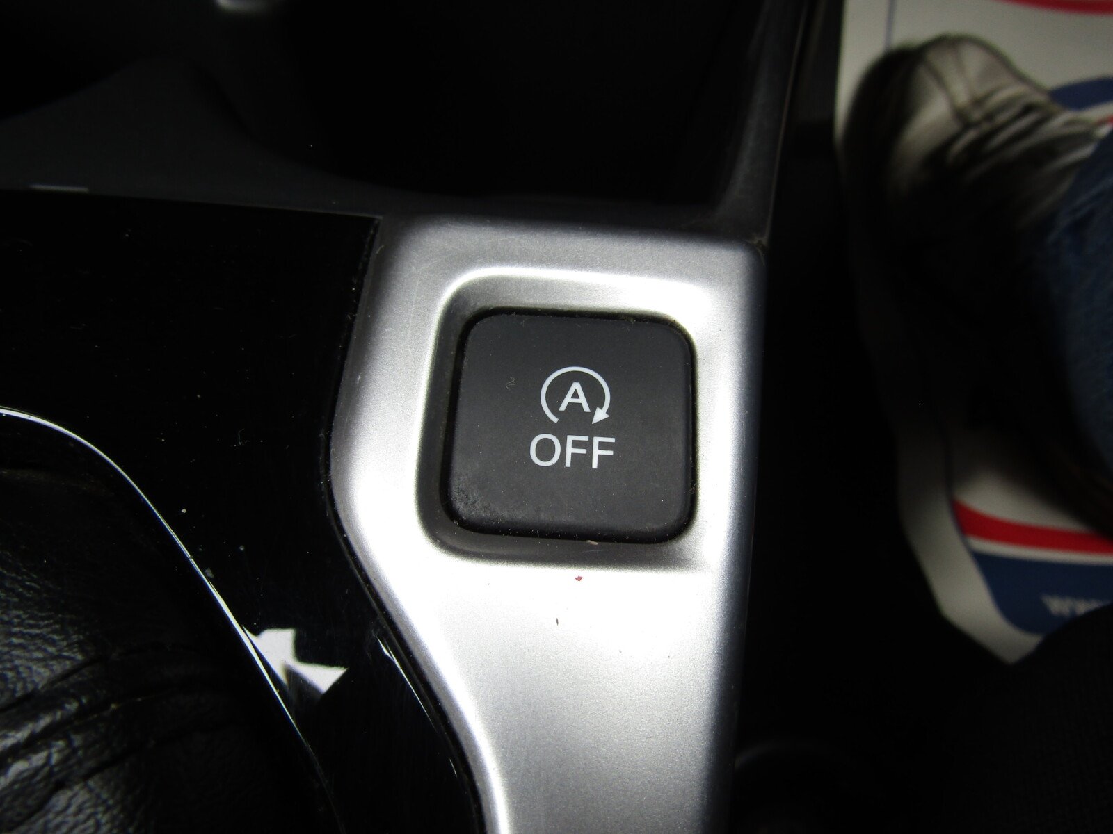 Honda Jazz 1.3 i-VTEC S Euro 6 (s/s) 5dr - Image 32