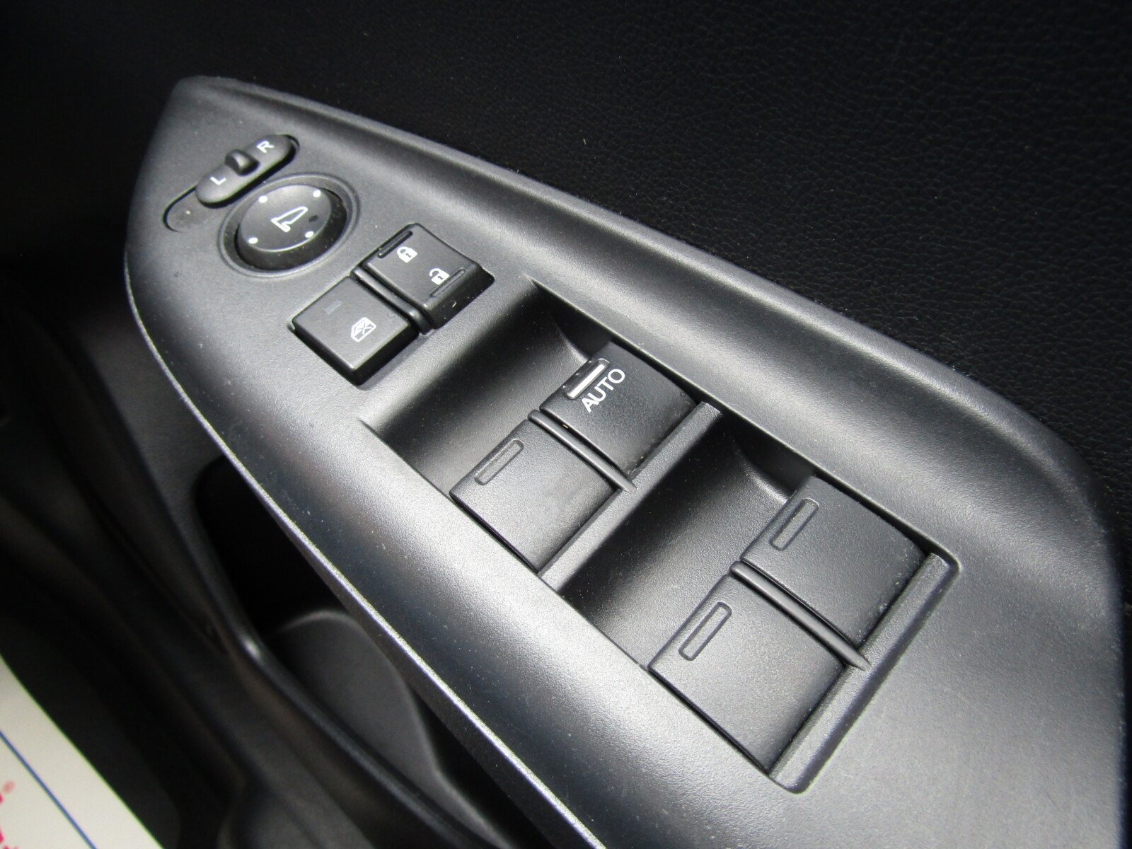 Honda Jazz 1.3 i-VTEC S Euro 6 (s/s) 5dr - Image 36