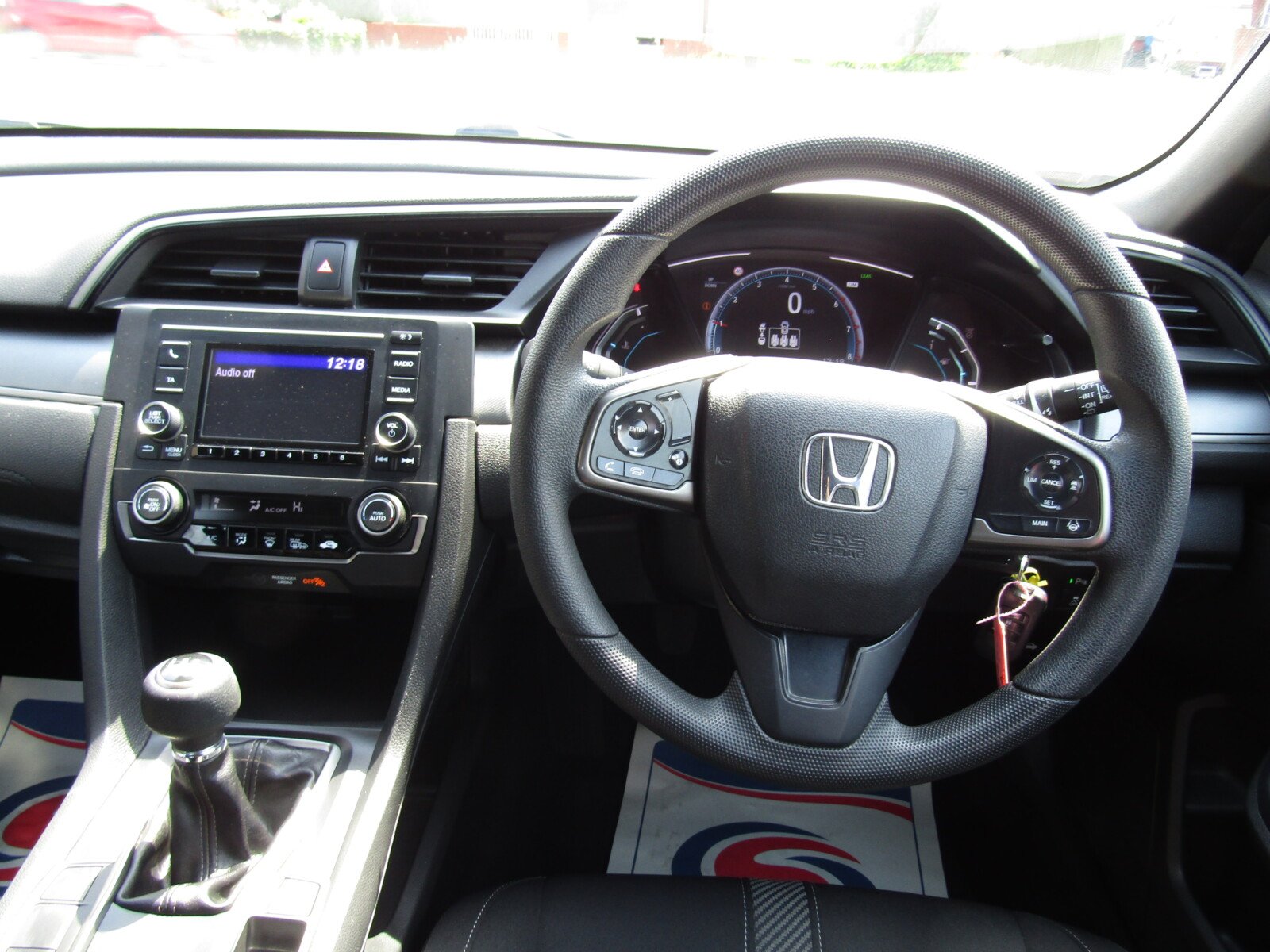 Honda Civic 1.0 VTEC Turbo SE Euro 6 (s/s) 5dr - Image 19