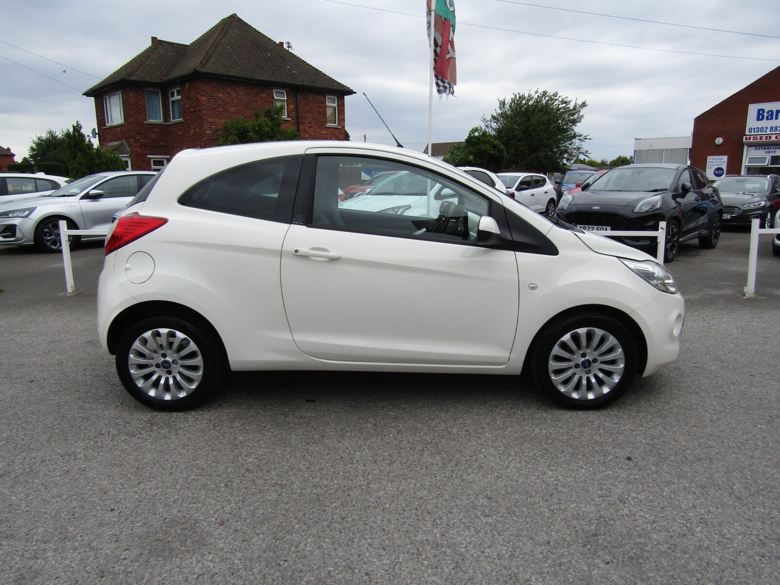 Ford Ka 1.2 Zetec Euro 5 (s/s) 3dr 2012 (62 Reg) - Image 18