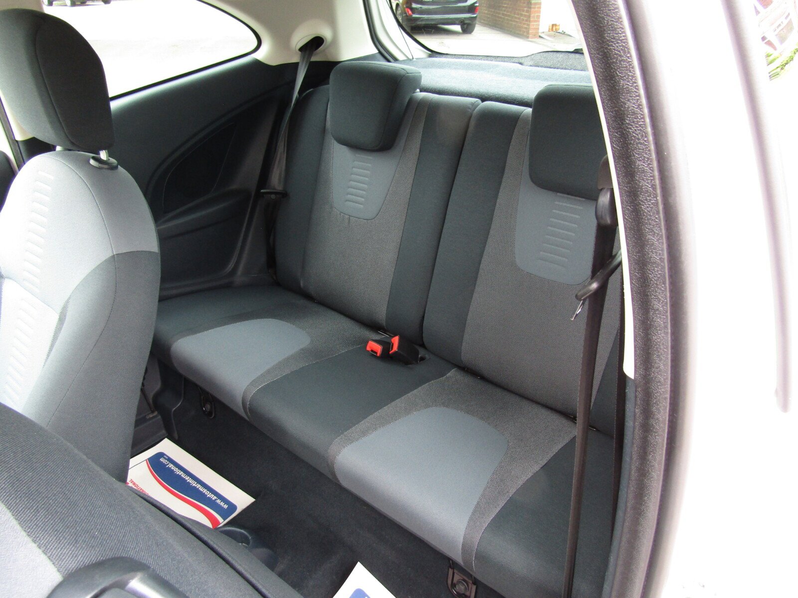 Ford Ka 1.2 Zetec Euro 5 (s/s) 3dr 2012 (62 Reg) - Image 12