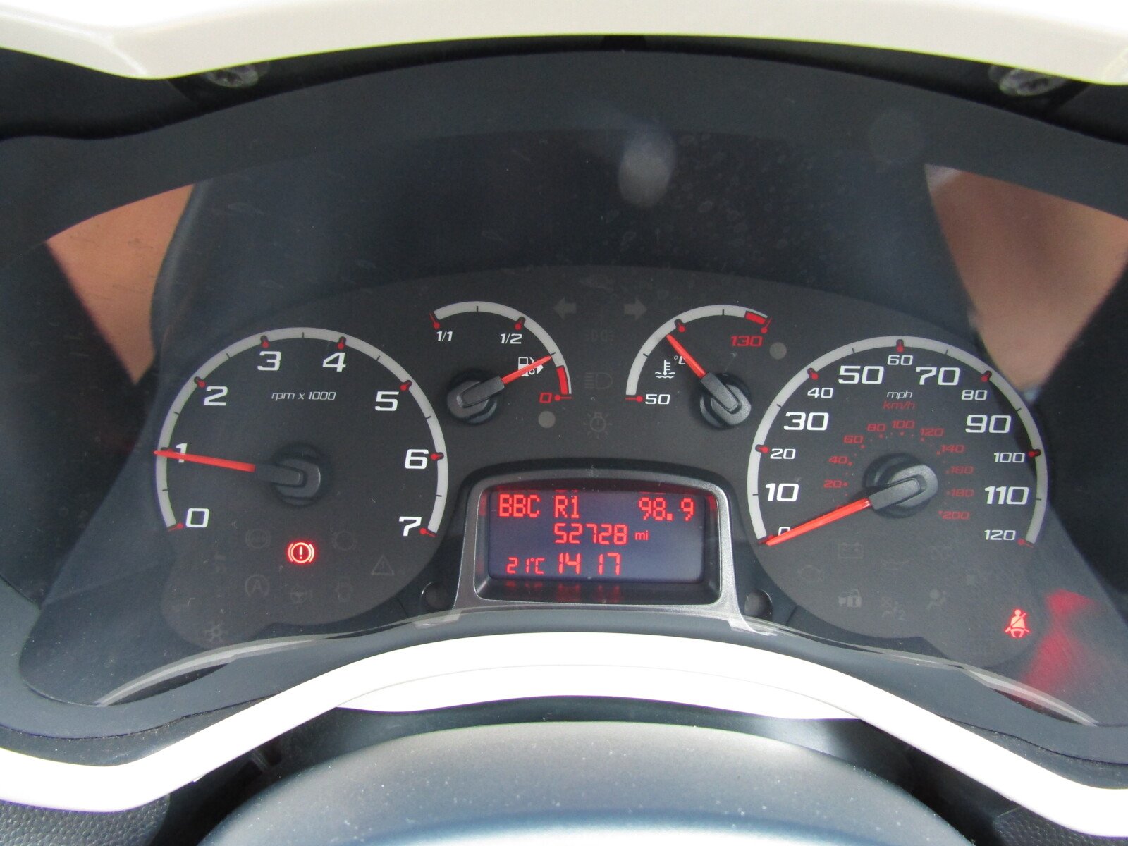 Ford Ka 1.2 Zetec Euro 5 (s/s) 3dr 2012 (62 Reg) - Image 6
