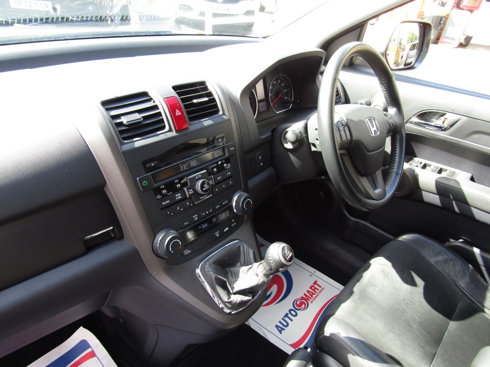 Honda CR-V 2.0 i-VTEC ES 4WD Euro 5 5dr - Image 29