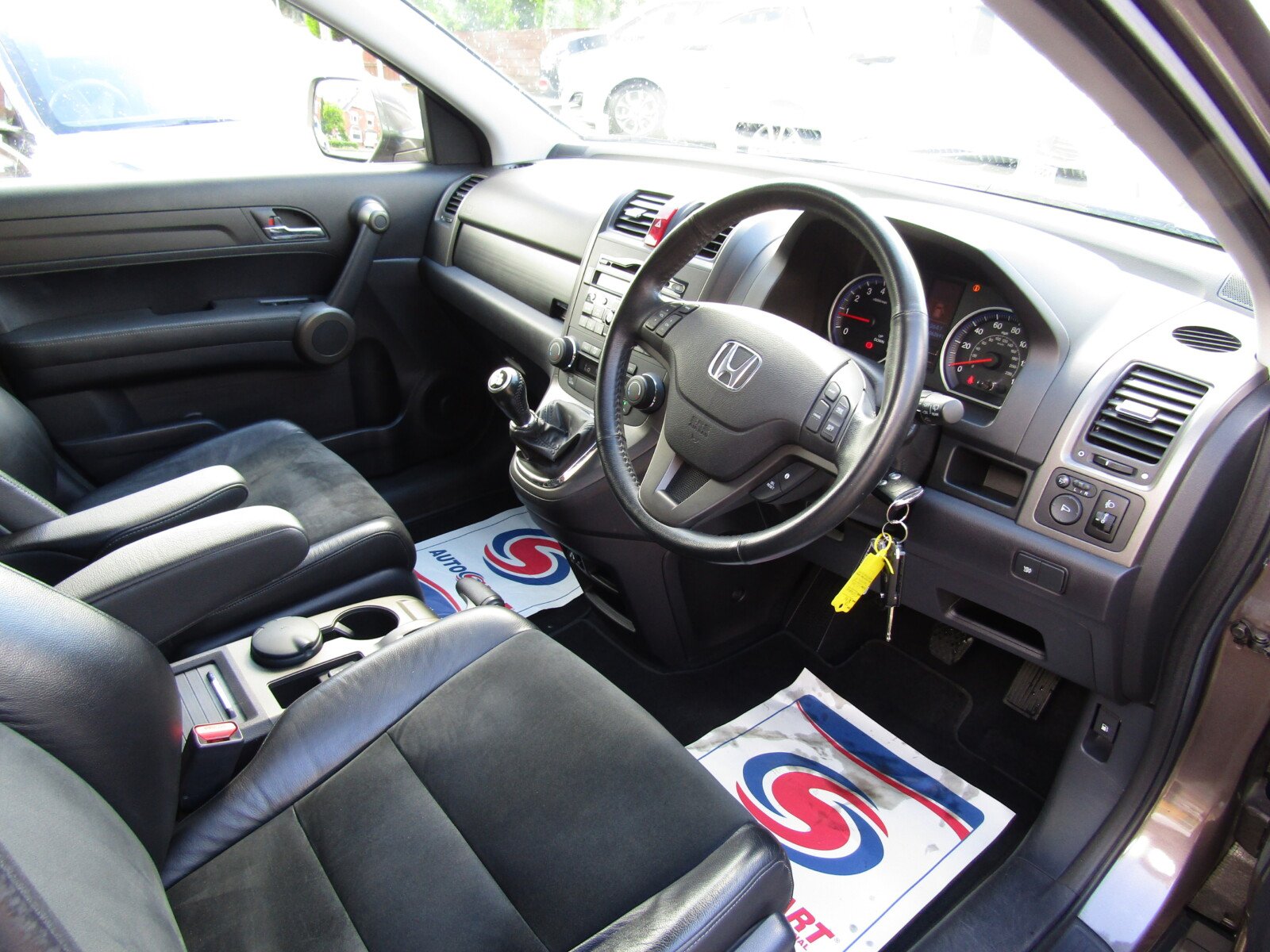 Honda CR-V 2.0 i-VTEC ES 4WD Euro 5 5dr - Image 17