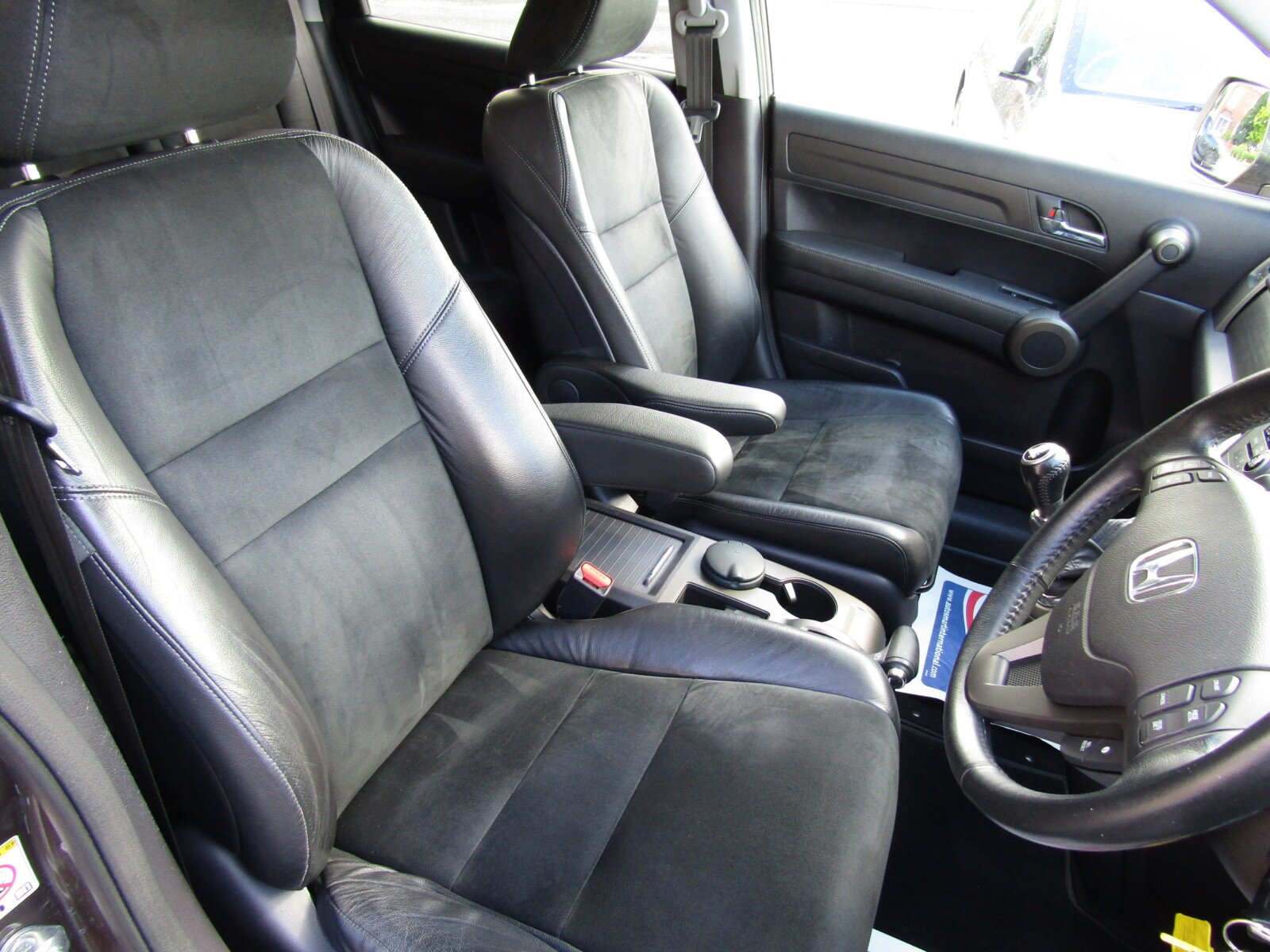 Honda CR-V 2.0 i-VTEC ES 4WD Euro 5 5dr - Image 16