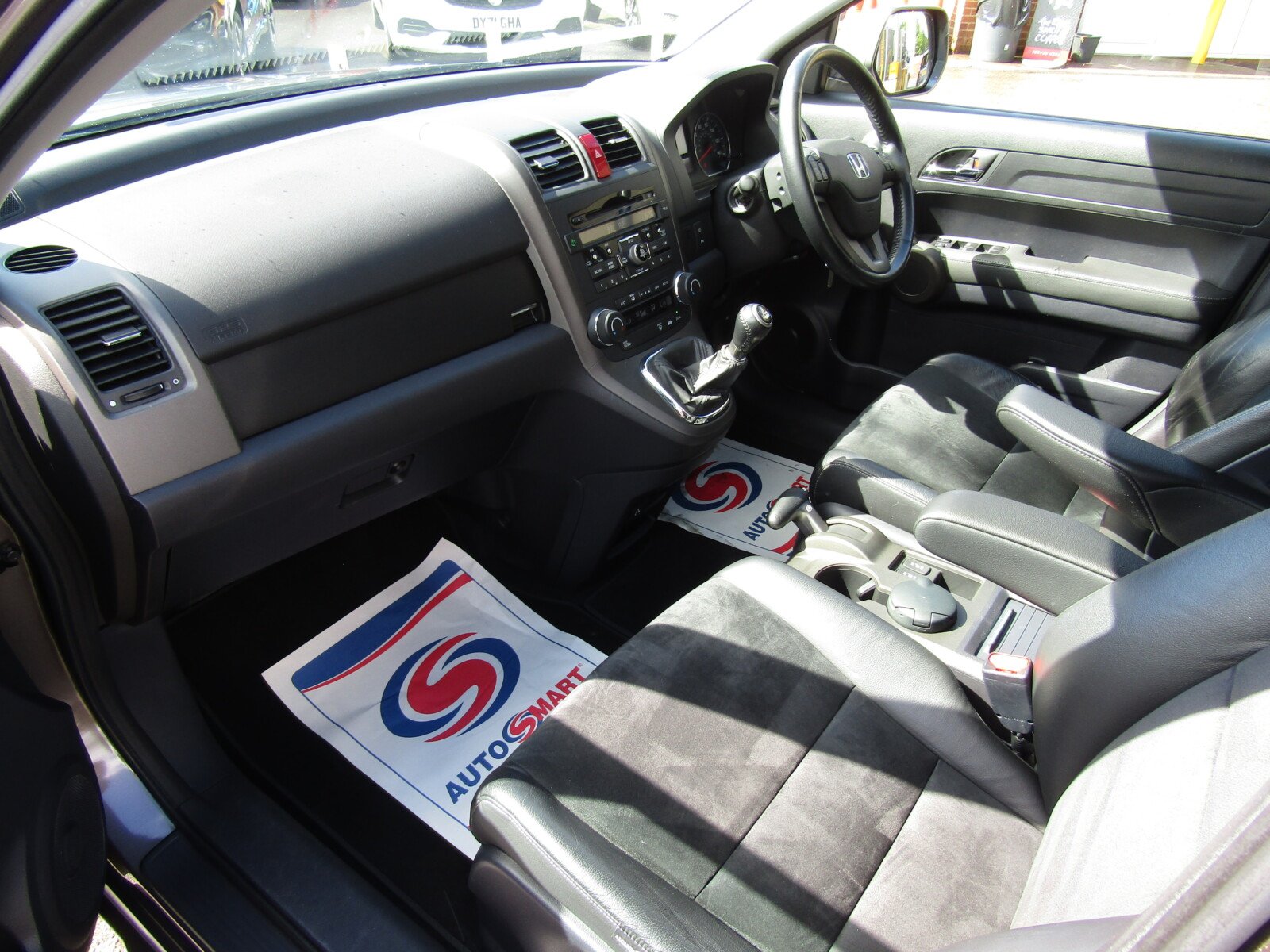 Honda CR-V 2.0 i-VTEC ES 4WD Euro 5 5dr - Image 28
