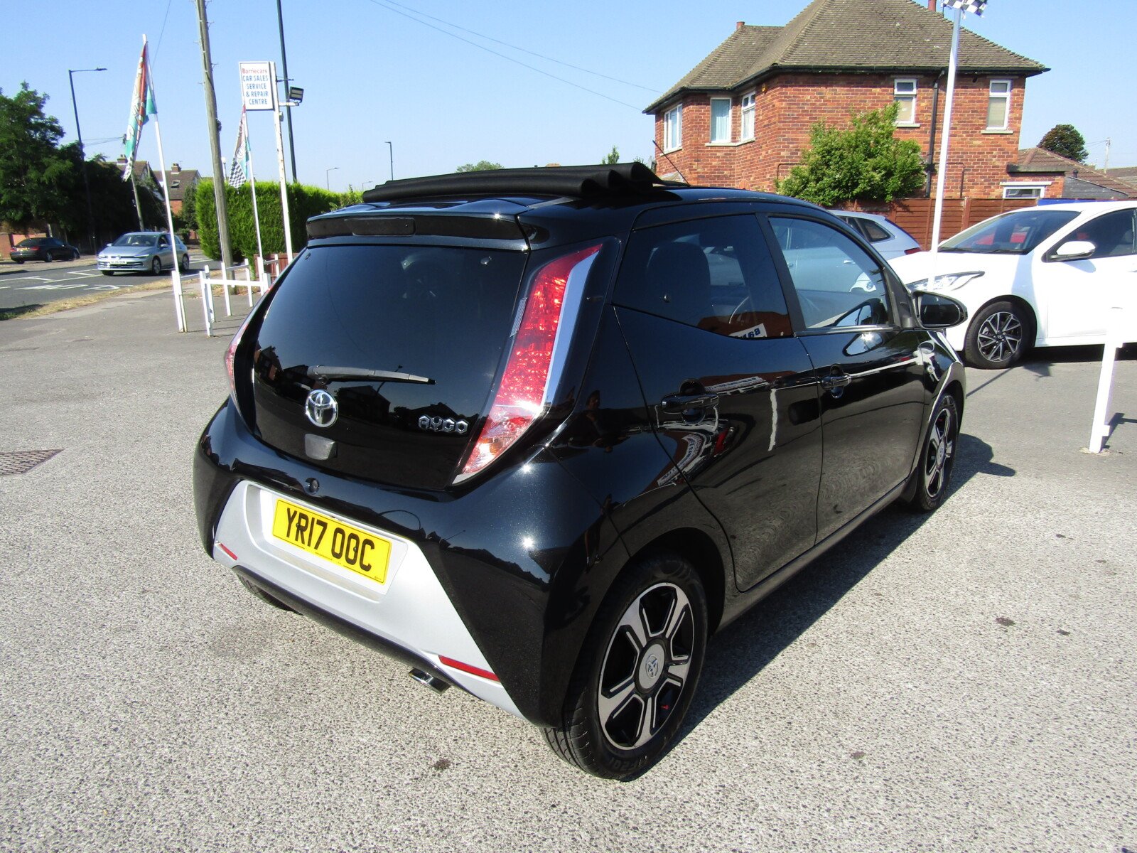 Toyota AYGO 1.0 VVT-i x-clusiv3 Hatchback 5dr Petrol Manual Euro 6 (68 ps) 2017 (17 Reg) - Image 7