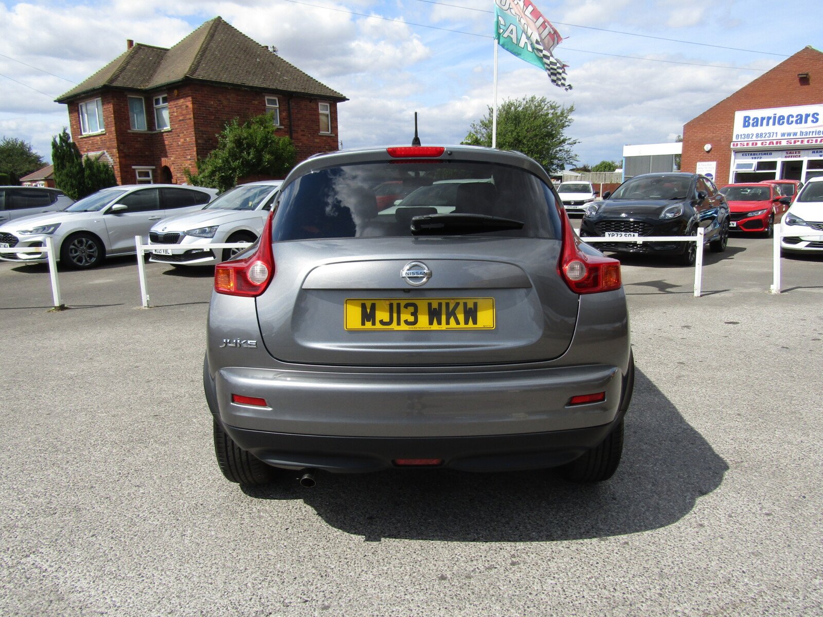 Nissan Juke 1.6 Acenta Premium Euro 5 (s/s) 5dr 2013 (13 Reg) - Image 8