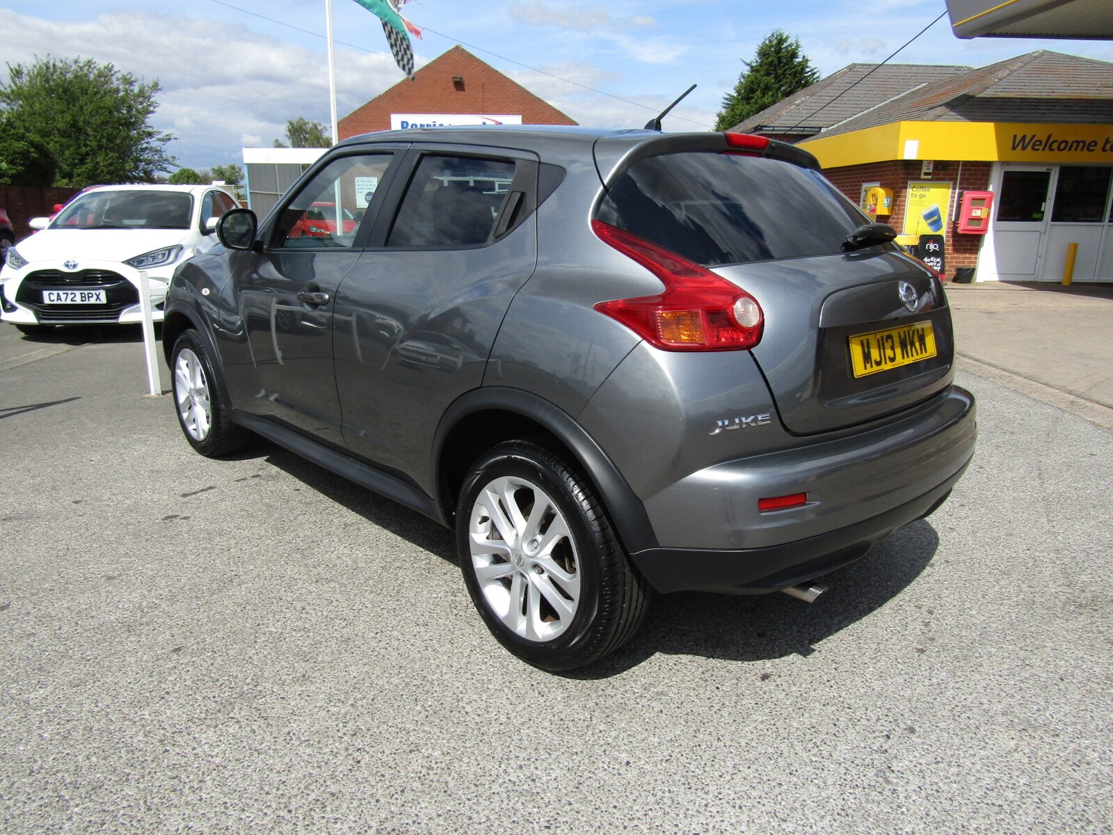 Nissan Juke 1.6 Acenta Premium Euro 5 (s/s) 5dr 2013 (13 Reg) - Image 9