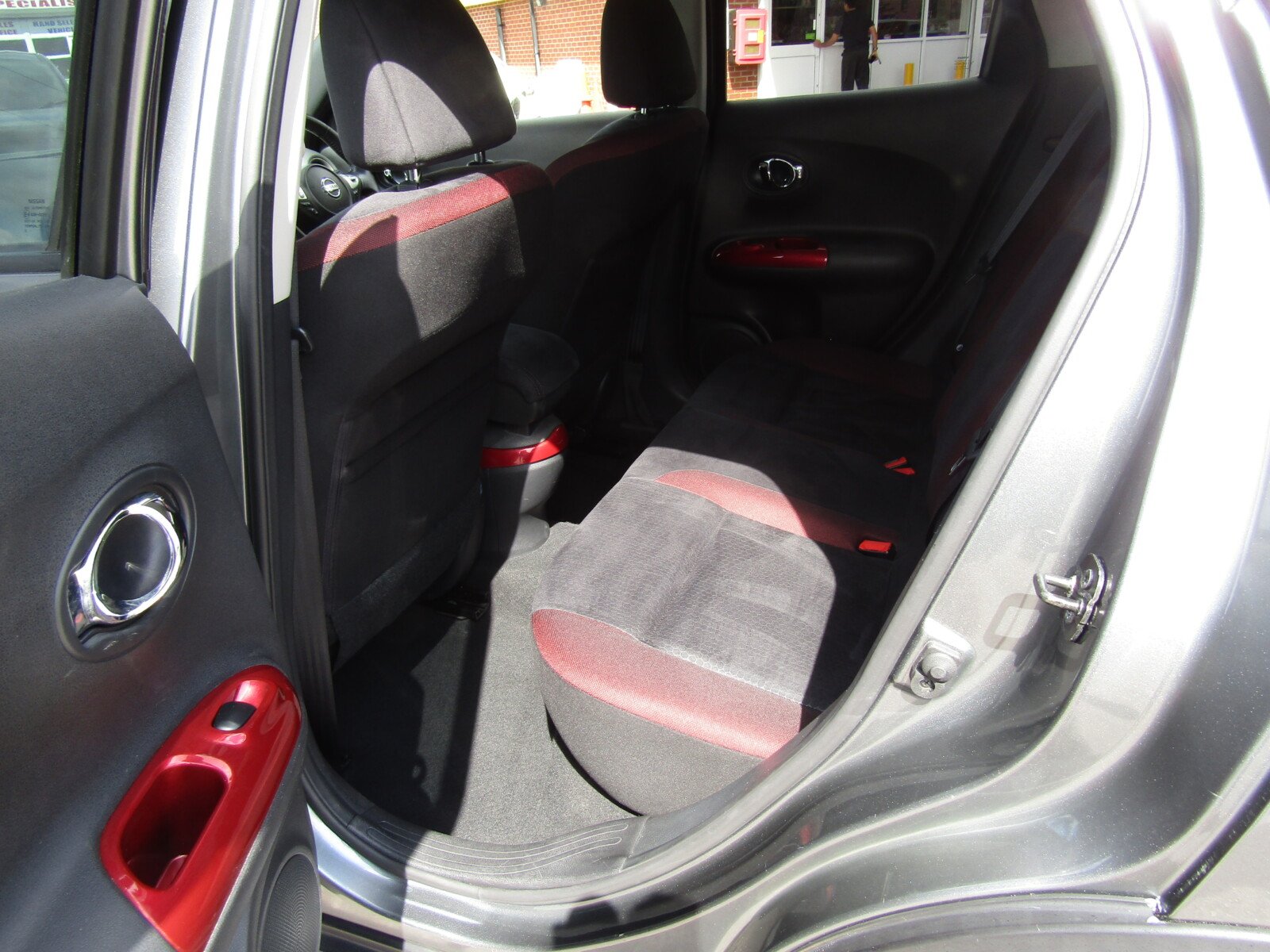 Nissan Juke 1.6 Acenta Premium Euro 5 (s/s) 5dr 2013 (13 Reg) - Image 11