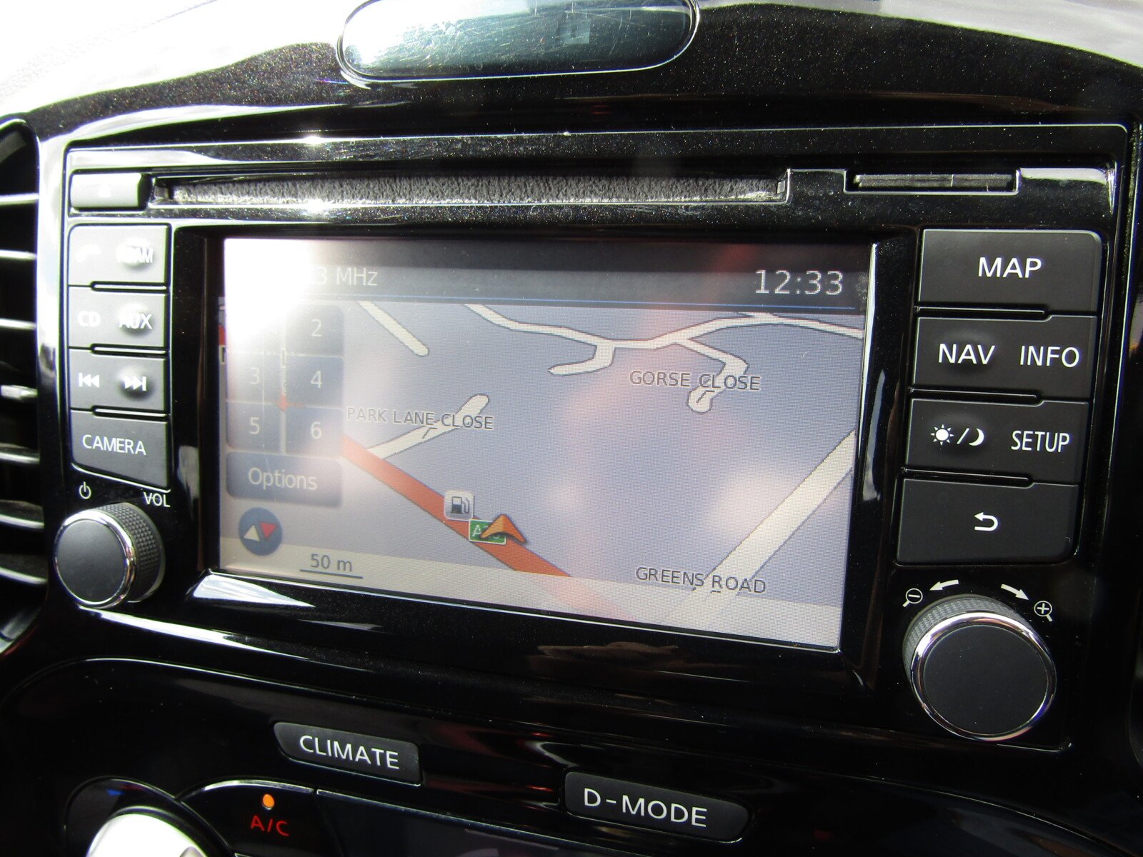 Nissan Juke 1.6 Acenta Premium Euro 5 (s/s) 5dr 2013 (13 Reg) - Image 21