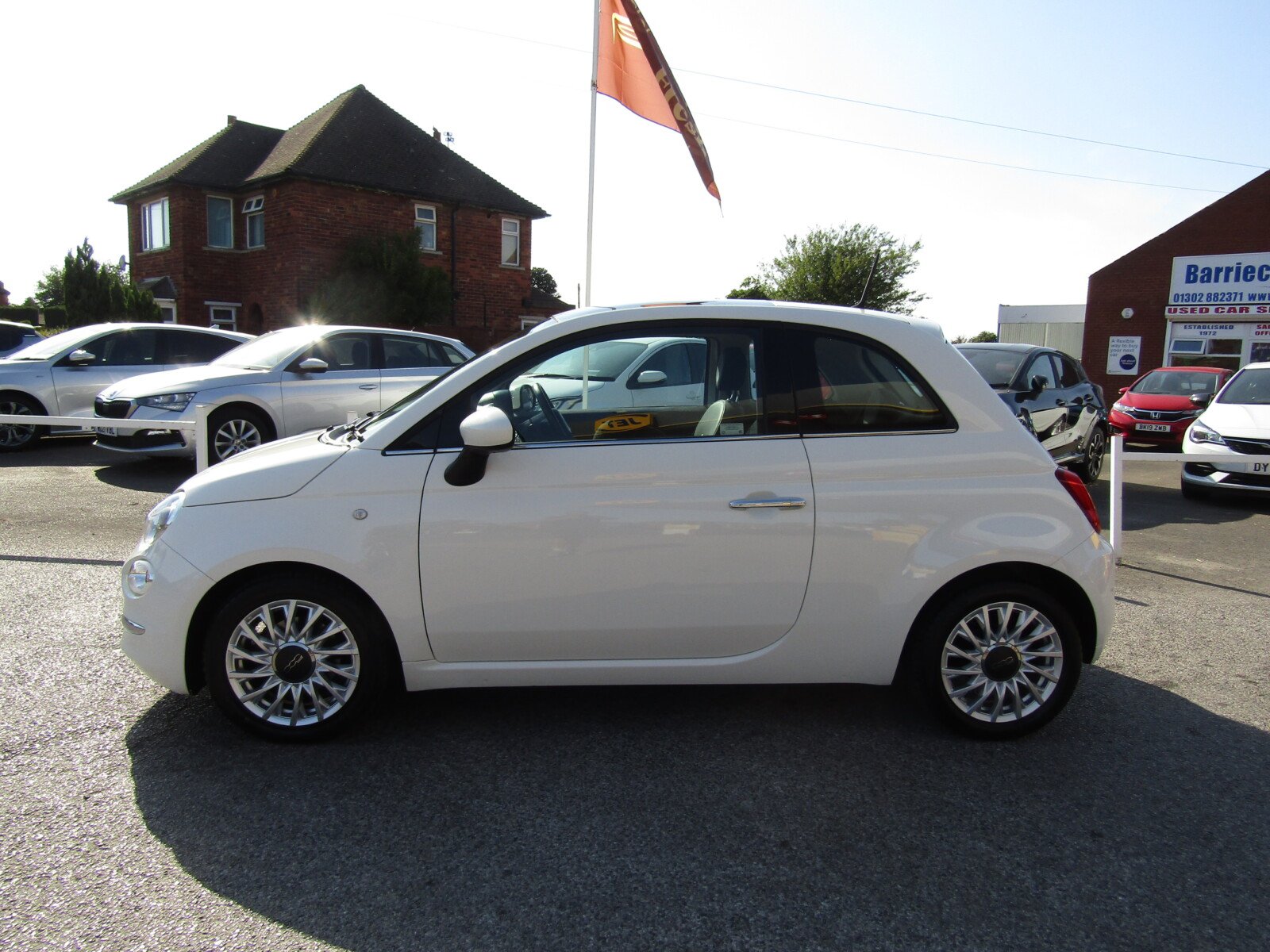 Fiat 500 1.2 Lounge Euro 6 (s/s) 3dr 2016 (65 Reg) Driving Trust Since 1972 - Image 2