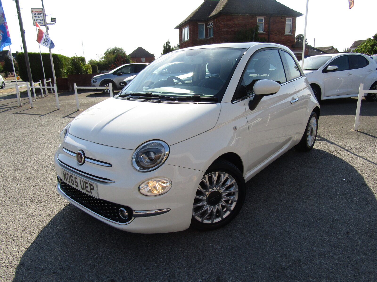 Fiat 500 1.2 Lounge Euro 6 (s/s) 3dr 2016 (65 Reg) Driving Trust Since 1972 - Image 3