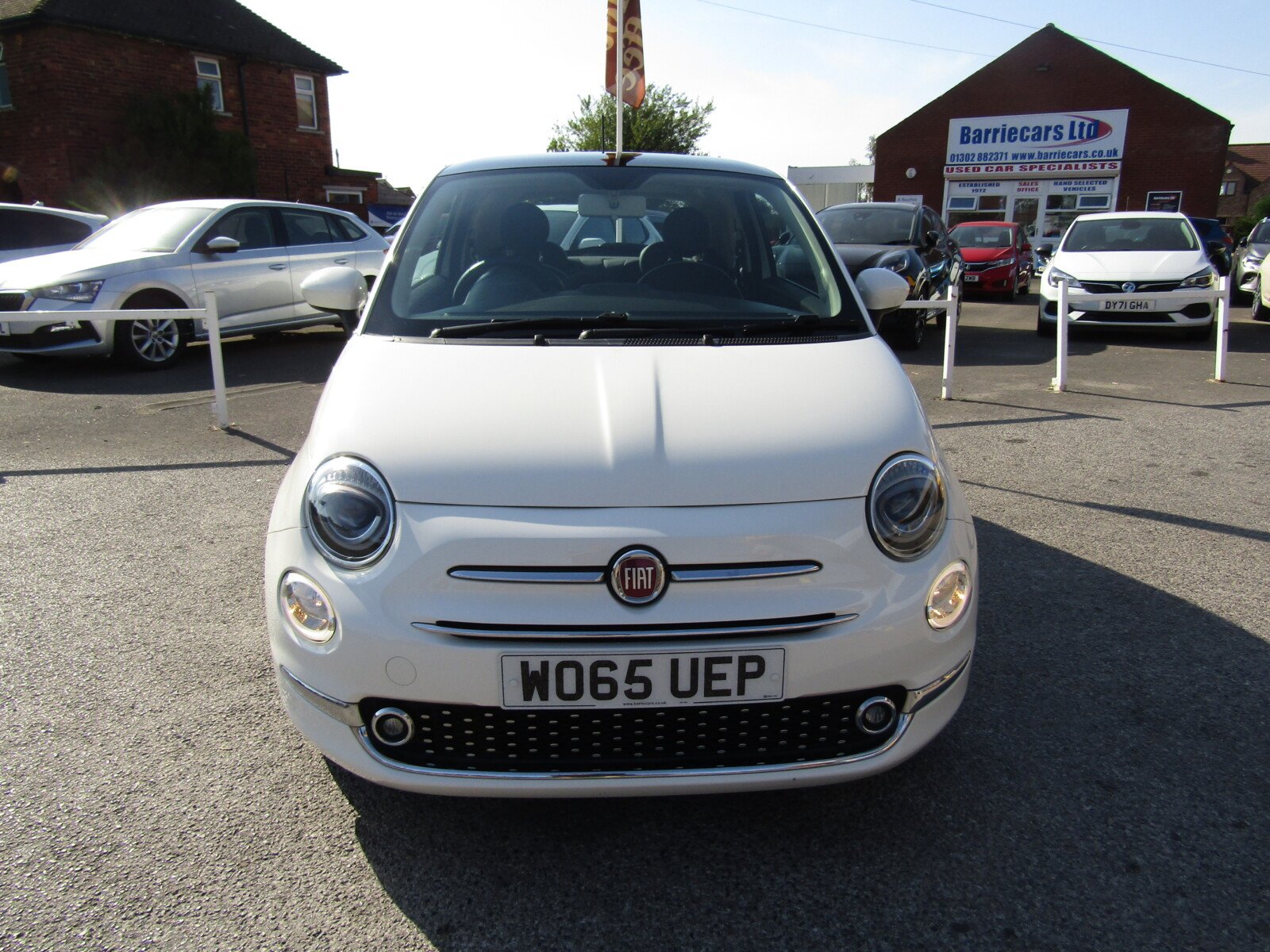 Fiat 500 1.2 Lounge Euro 6 (s/s) 3dr 2016 (65 Reg) Driving Trust Since 1972 - Image 4