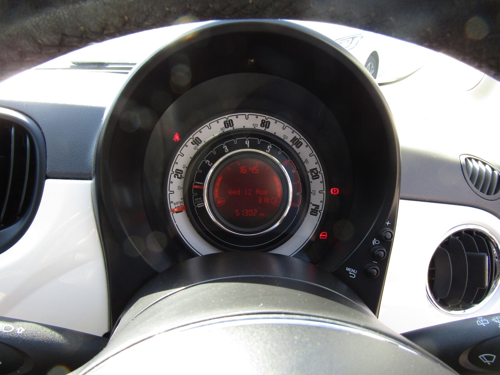Fiat 500 1.2 Lounge Euro 6 (s/s) 3dr 2016 (65 Reg) Driving Trust Since 1972 - Image 17
