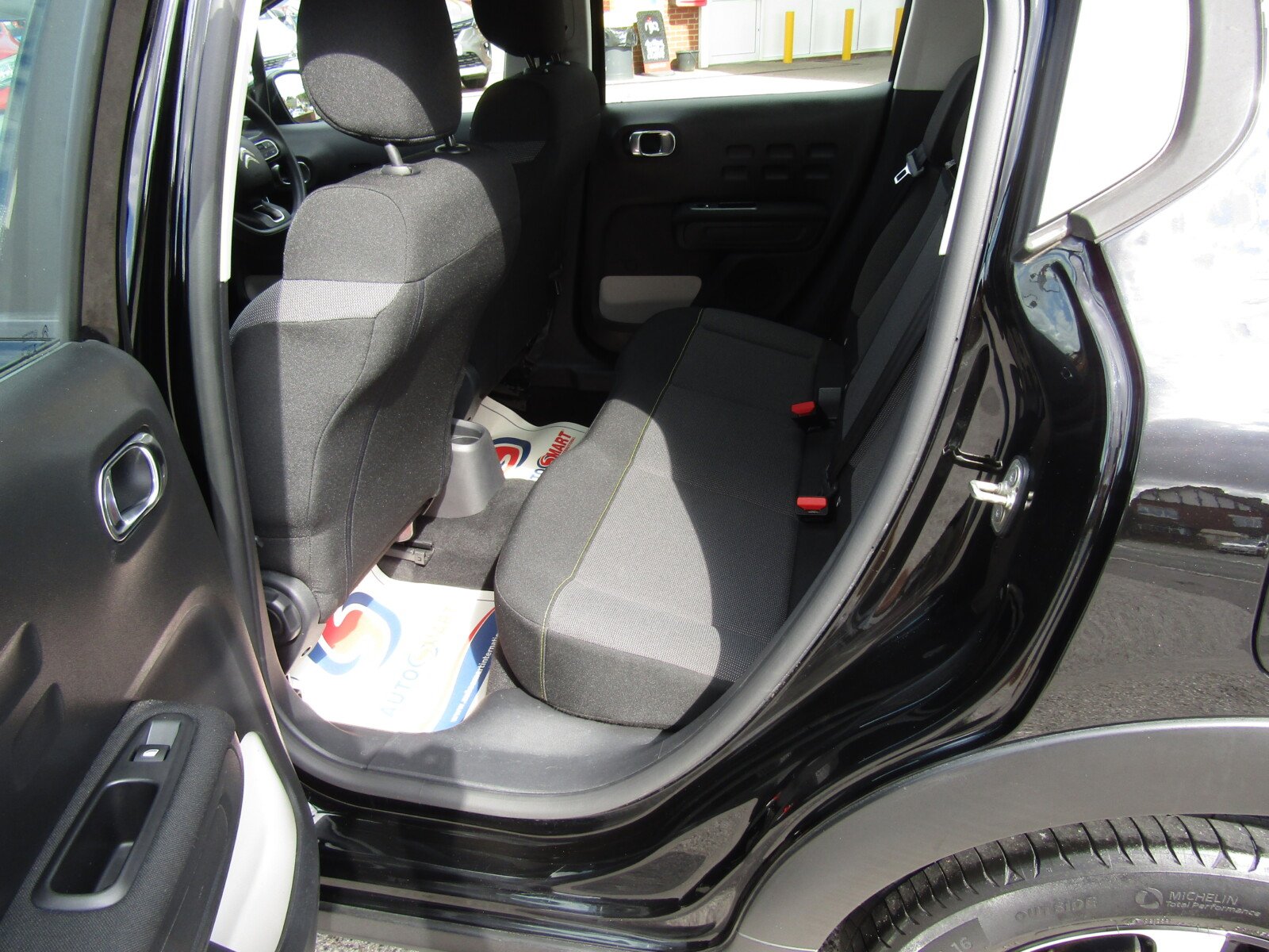 Citroen C3 1.2 PureTech Feel Euro 6 (s/s) 5dr 2020 (20 Reg) Driving Trust Since 1972 - Image 12
