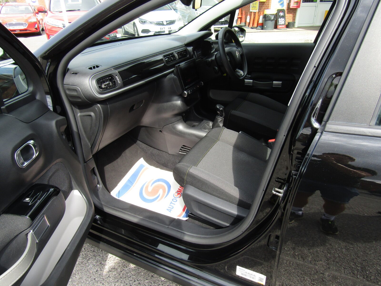 Citroen C3 1.2 PureTech Feel Euro 6 (s/s) 5dr 2020 (20 Reg) Driving Trust Since 1972 - Image 14