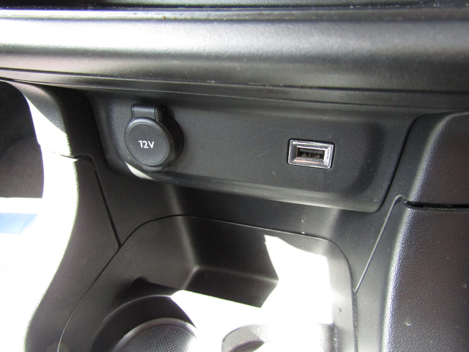 Citroen C3 1.2 PureTech Feel Euro 6 (s/s) 5dr 2020 (20 Reg) Driving Trust Since 1972 - Image 25