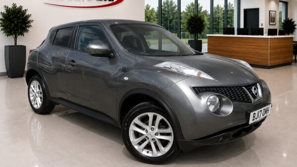 Nissan Juke 1.6 Acenta Premium Euro 5 (s/s) 5dr 2013 (13 Reg)